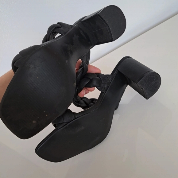Envy Size 39 Uk 6 Black 'Knot To Miss' Braided Faux Leather Heel Sandals, Mules. - Picture 4 of 14